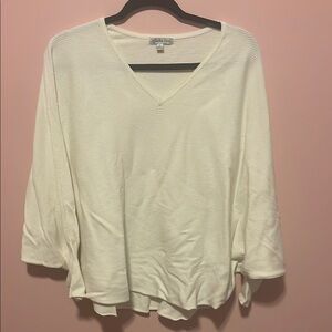 Ophelia & Co. Cream V-Neck Sweater Relaxed Fit
